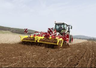 Cultivatoren Pöttinger Synkro 4030 K nova