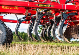 Cultivatoren Väderstad TopDown 400