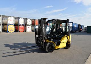 Dieselheftrucks Hyundai 30D-9E