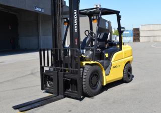 Dieselheftrucks Hyundai 40D-9