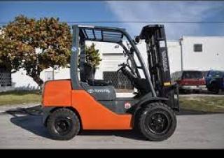 Dieselheftrucks Toyota 8FDU30
