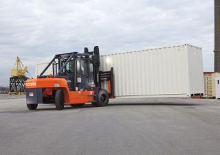 Dieselheftrucks Toyota THD9250S-48