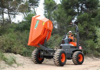 Wieldumpers Ausa D 1001 APG