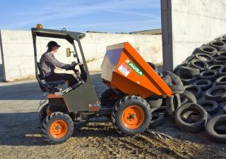 Wieldumpers Ausa D 150 RM