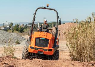 Wieldumpers Ausa DR 601 AHG