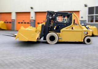 Elektrische vorkheftrucks Caterpillar EP14N2T