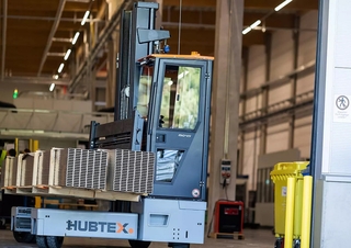 Zijlader Heftrucks Elektrische zijladers Hubtex Phoenix