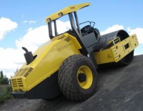 Walsen Enkele-trommelwals Bomag BW 216 D-40