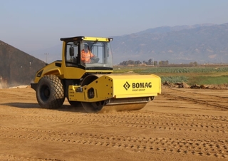 Walsen Enkele-trommelwals Bomag BW 218 D-5 SL