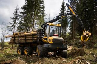 Bosbouwmachines Forwarders Ponsse Gazelle
