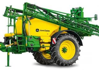Getrokken veldspuiten John Deere M740i