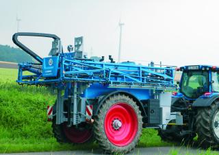 Getrokken veldspuiten Lemken Primus 12/2500