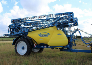 Getrokken veldspuiten Delvano TS 6000