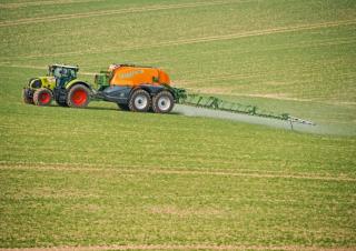 Getrokken veldspuiten Amazone UX 11200 (21)