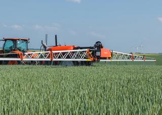 Getrokken veldspuiten Kubota XTS3-2.600l