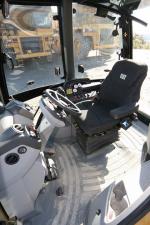 Graaflaadmachines Caterpillar 432E 4x4
