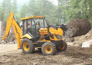 Graaflaadmachines Bull HD96 4WD