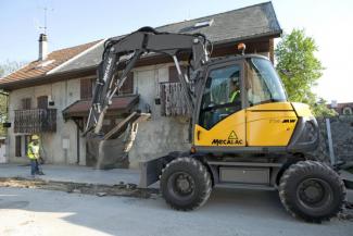 Mobiele graafmachines Mecalac 714 MW e
