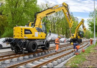 Mobiele graafmachines Liebherr A 922 Rail Litronic