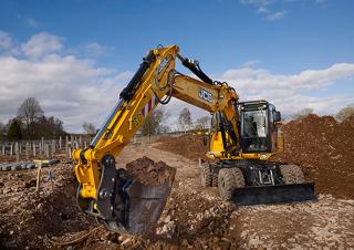 Rupsgraafmachines JCB JS200W