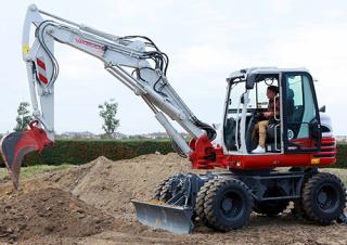 Mobiele graafmachines Takeuchi TB 295W