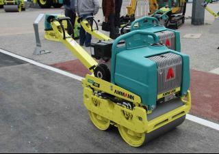 Walsen Greppelwalsen Ammann ARW 65