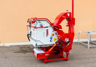 Afvalverwerking Houtversnipperaars Bugnot BV-N 67 ESXL