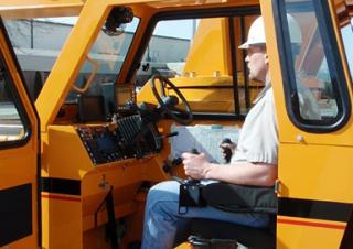 Industriële mobiele kranen Broderson IC-400