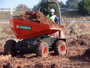 Wieldumpers Ausa D 250 AHG