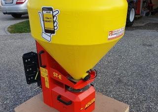 Apparatuur winteronderhoud Spreader Units Koppelbare strooier Adler ST-E 120