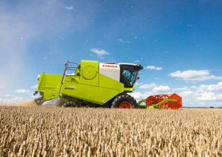 Combine maaidorsers Claas Avero 160