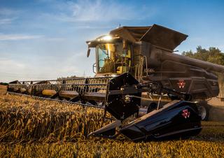 Combine maaidorsers Massey Ferguson Ideal 9
