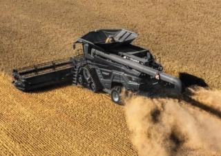 Combine maaidorsers Fendt Ideal 9T 