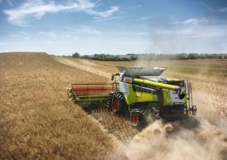 Combine maaidorsers Claas Lexion 6900 