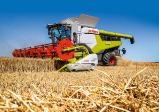 Combine maaidorsers Claas Lexion 6900 