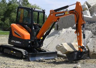 Mini-graafmachines Develon DX35Z-7