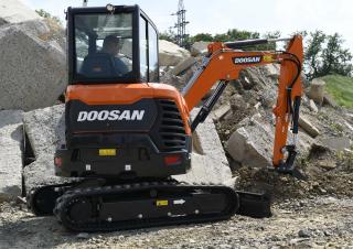 Mini-graafmachines Develon DX35Z-7