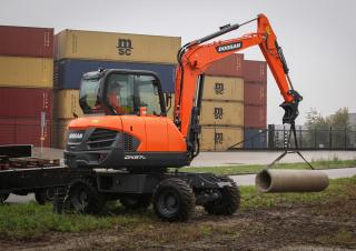 Mobiele graafmachines Doosan DX57W-5