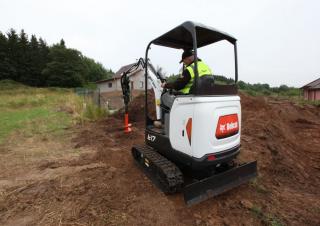 Mini-graafmachines Bobcat E17