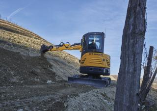 Mini-graafmachines New Holland E26C