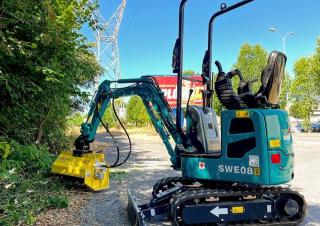 Mini-graafmachines Sunward SWE08B