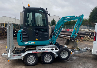 Mini-graafmachines Sunward SWE20F 