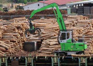 Graafmachines in overslaguitvoering Sennebogen 723M E