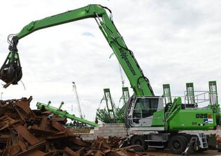Graafmachines in overslaguitvoering Sennebogen 825M E 
