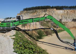 Graafmachines in overslaguitvoering Sennebogen 830M E 