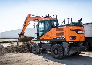 Mobiele graafmachines Doosan DX140W-7