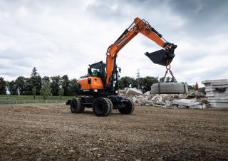 Mobiele graafmachines Doosan DX57W-7