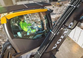Mobiele graafmachines Volvo EW240E MH