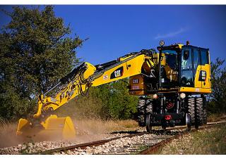 Mobiele graafmachines Caterpillar M323F 