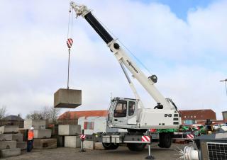 Mobiele kranen - Telescooparm Sennebogen 643E